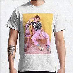 Kurtis Conner T-Shirts - Kurtis Pinky Phone Style Classic T-Shirt RB2403