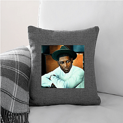 Labrinth Tone Labrinth Pillows Cover