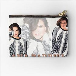 Lana Parrilla Photoshoot Pouch