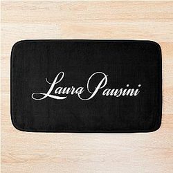 Laura Pausini Italian singer 

(I removed "Bath Mat" at the end since it was unrelated to the main subject)