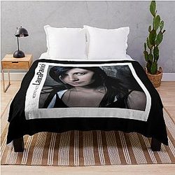 Laura Pausini resta ascolto