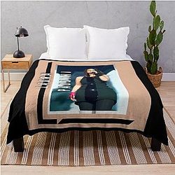 Laura Pausini Throw Blanket