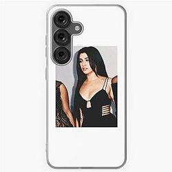 Lauren Jauregui AMA's red carpet look on a Samsung Galaxy case