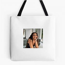 Social Media Star Lauren Giraldo Bags