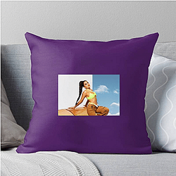Influencer Pioneer Lauren Giraldo Pillows Cover