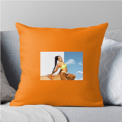 Influencer Pioneer Lauren Giraldo Pillows Cover