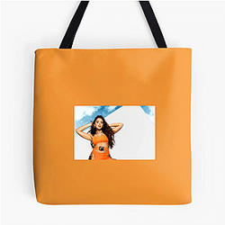 Digital Trendsetter Lauren Giraldo Bags