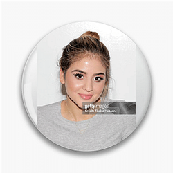 Gen Z Personality Lauren Giraldo Pins