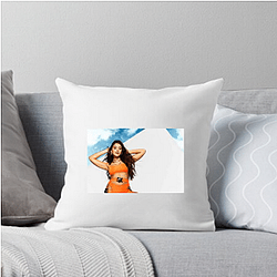 Digital Trendsetter Lauren Giraldo Pillows Cover