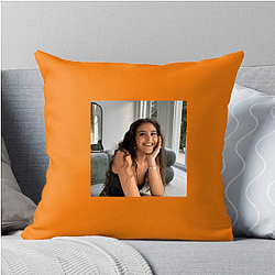 Social Media Star Lauren Giraldo Pillows Cover