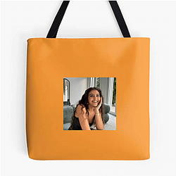 Social Media Star Lauren Giraldo Bags