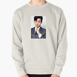 Lee David is known for his versatile roles Lee David Sweatshirts