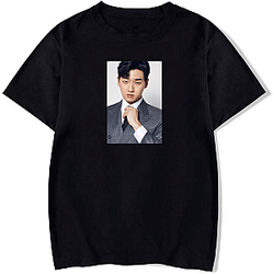 Lee David is known for his versatile roles Lee David T-Shirts