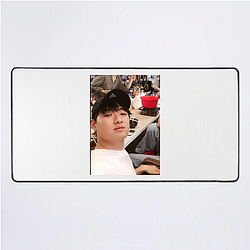 Lee David has received critical acclaim for his acting Lee David Mouse Pads