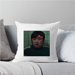 Lee David is an accomplished character actor Lee David Pillows Cover