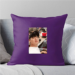 Lee David has received critical acclaim for his acting Lee David Pillows Cover