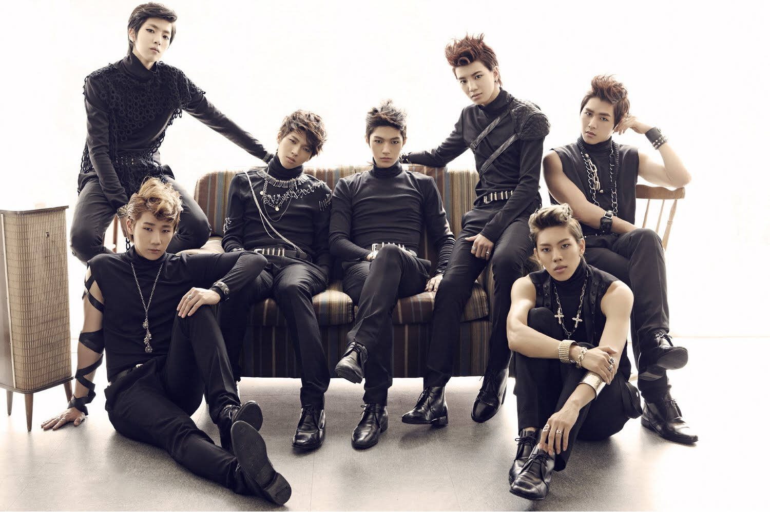Infinite Official Shop: 7 Must‑Have Band Merch Picks