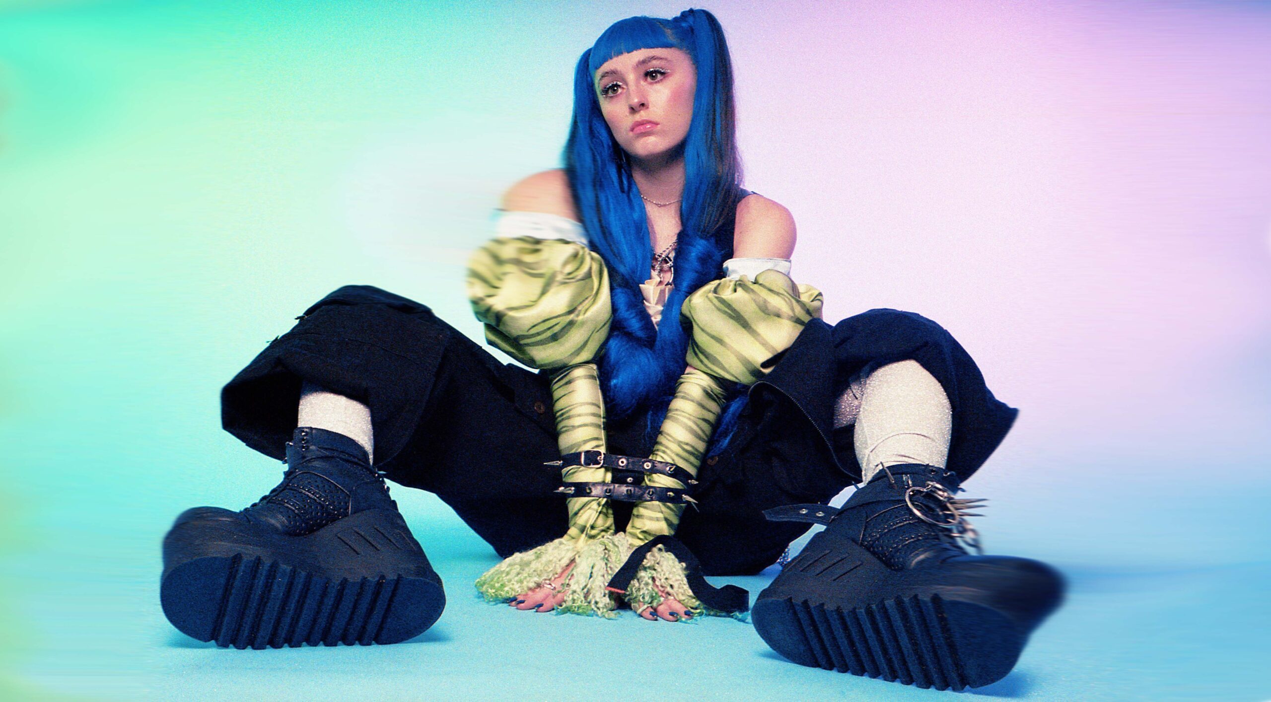 Ashnikko Merch Essentials: Gear Up Like Your Favorite Artist