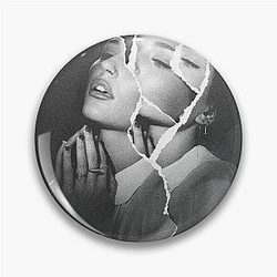 Gilelu Lennon Stella Love Me Tour 2019 Pin