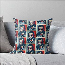 Leon Edwards Throw Pillow