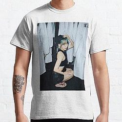 LE SSERAFIM SAKURA - EASY  Classic T-Shirt