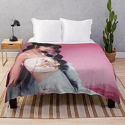 LE SSERAFIM CHAEWON - EASY  Throw Blanket