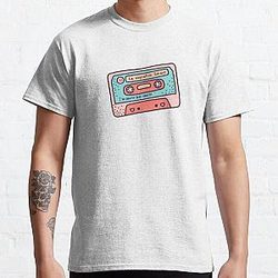 Le sserafim smart retro cassette tape  Classic T-Shirt