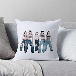 LE SSERAFIM UNFORGIVEN Digital Illustration  Throw Pillow