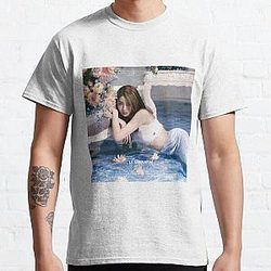 LE SSERAFIM YUNJIN Classic T-Shirt