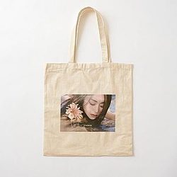 LE SSERAFIM YUNJIN Cotton Tote Bag