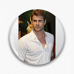 Liam Hemsworth will star in the TV series The Witcher Liam Hemsworth Pins