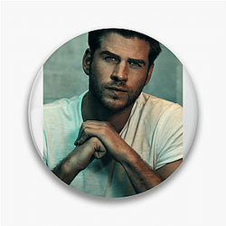 Liam Hemsworth began his career on Australian TV Liam Hemsworth Pins