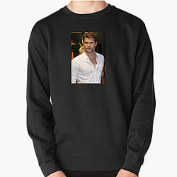 Liam Hemsworth will star in the TV series The Witcher Liam Hemsworth Sweatshirts