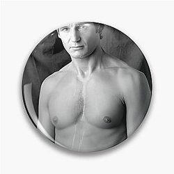 Liam Neeson Shirtless