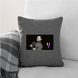 Liev Schreiber is from San Francisco California Liev Schreiber Pillows Cover