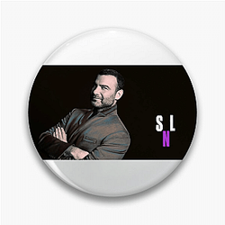 Liev Schreiber is from San Francisco California Liev Schreiber Pins