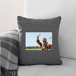 Liev Schreiber appeared in the film Scream Liev Schreiber Pillows Cover