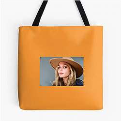 Hollywood Upcomer Lilah Pate Bags