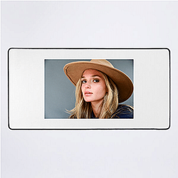 Hollywood Upcomer Lilah Pate Mouse Pads