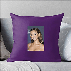 Small Screen Starlet Lilah Pate Pillows Cover