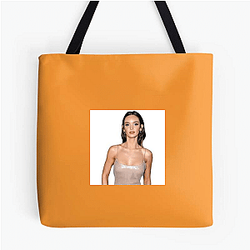 Young Performer Lilah Pate Bags