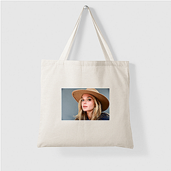 Hollywood Upcomer Lilah Pate Bags