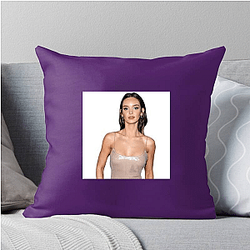 Young Performer Lilah Pate Pillows Cover
