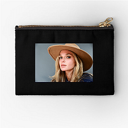 Hollywood Upcomer Lilah Pate Zipper Pouches