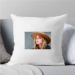 Hollywood Upcomer Lilah Pate Pillows Cover