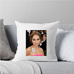Stage Performer Lily Rose Pillows Cover