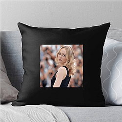 Emotional Artist Lily Rose Pillows Cover