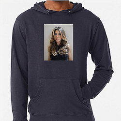 Style Blogger Linda Cardellini Hoodies