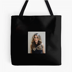 Style Blogger Linda Cardellini Bags