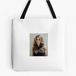 Style Blogger Linda Cardellini Bags